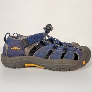 Keen Big Kid's Newport H2 Shoes In Blue, Size 4